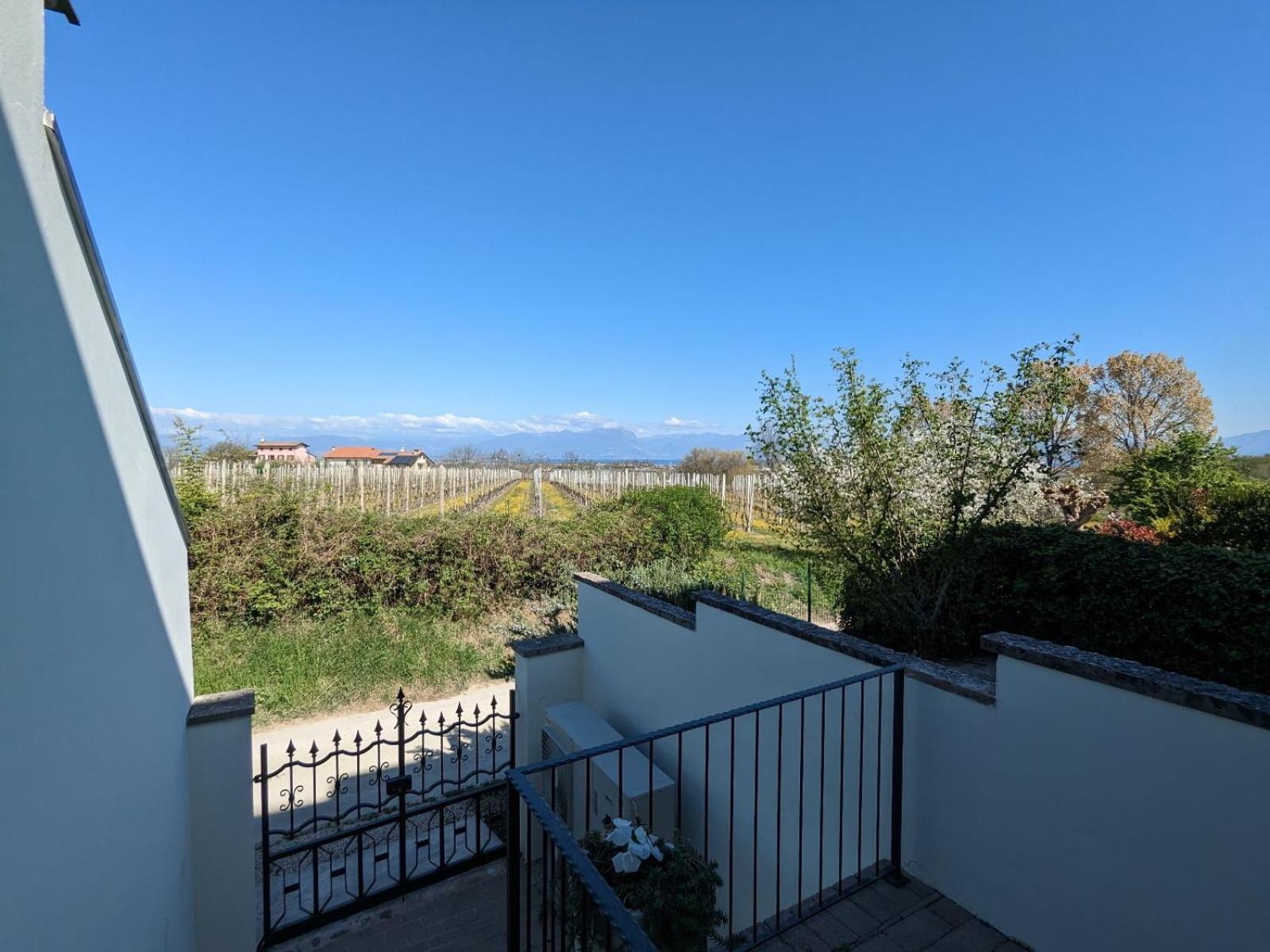Bed and Breakfast Casal Del Pigno Пескьера-дель-Гарда Экстерьер фото