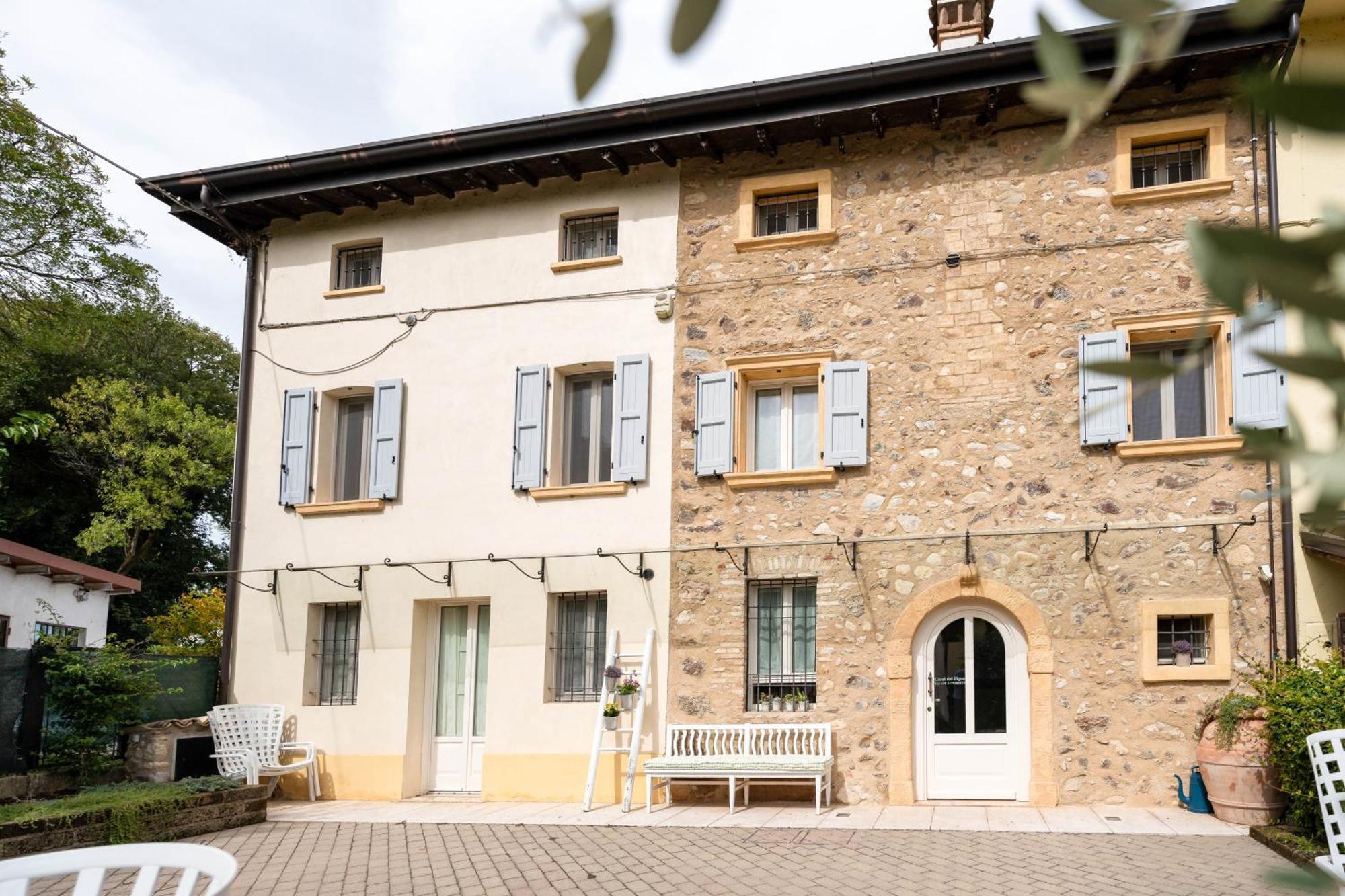 Bed and Breakfast Casal Del Pigno Пескьера-дель-Гарда Экстерьер фото