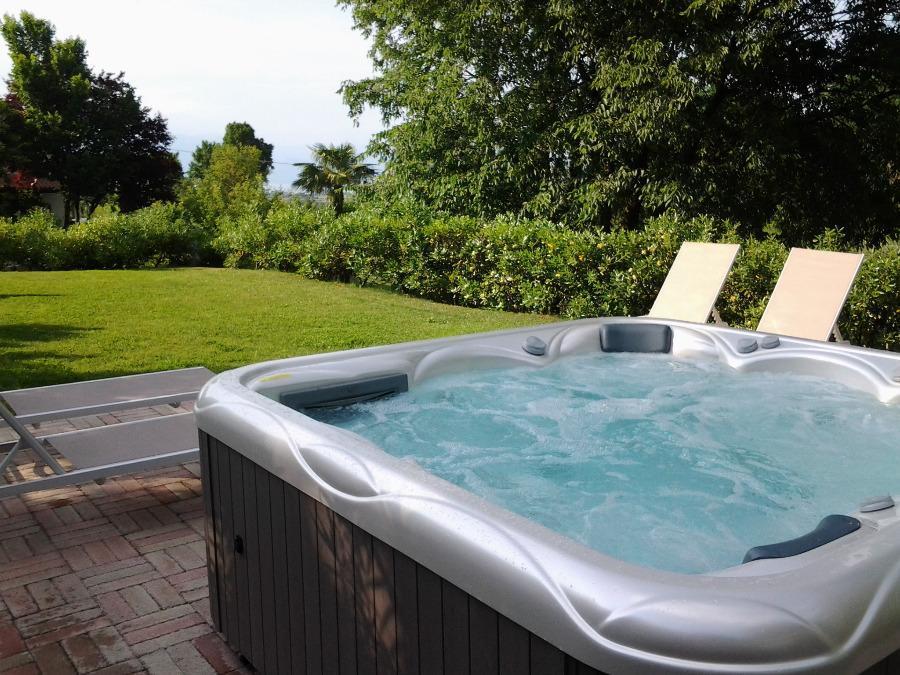 Bed and Breakfast Casal Del Pigno Пескьера-дель-Гарда Экстерьер фото